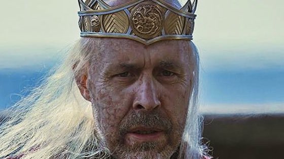 King Viserys is dying