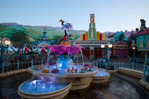 Mickey’s Toontown at Disneyland Park - Mickey's Fountain in CenTOONial Park