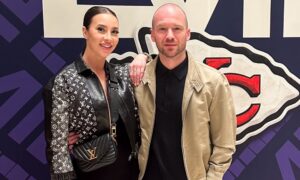 ‘Hot Ones’ Host Sean Evans Reportedly Dating Adult Film Star Melissa Stratton