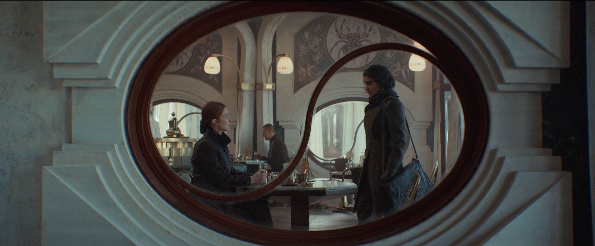 (L-R) Vel Sartha (Faye Marsay) and Cinta Kaz (Varada Sethu) in Lucasfilm's ANDOR Season 2, exclusively on Disney+. ©2025 Lucasfilm Ltd. & TM. All Rights Reserved.