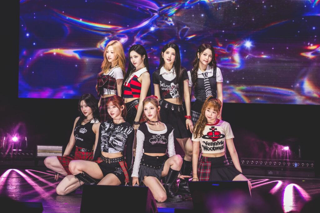 Hearts2Hearts Photo Courtesy of SM Entertainment